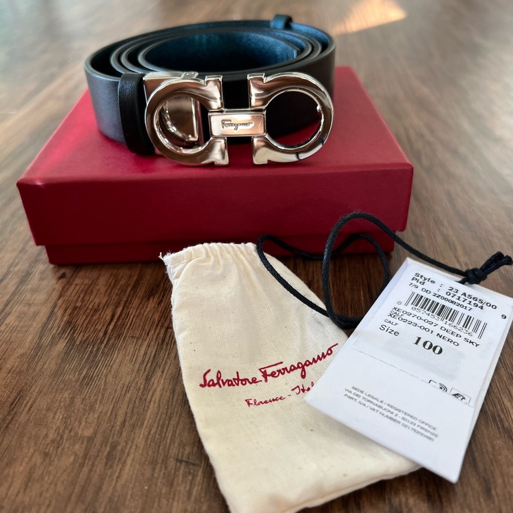 Salvatore Ferragamo belt